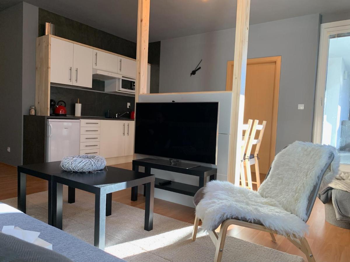 Apartman Pinus Доновалы Экстерьер фото